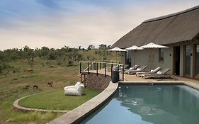 Mhondoro Safari & Welgevonden Wildreservaat